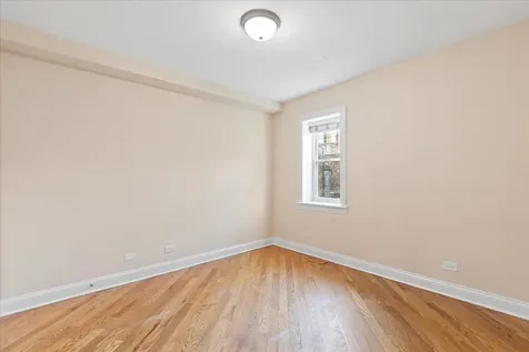 4014 North Central Park Avenue Chicago IL 60618