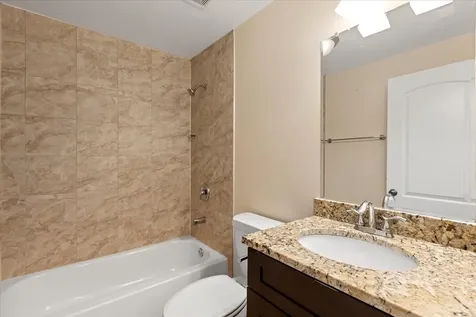 4014 North Central Park Avenue Chicago IL 60618
