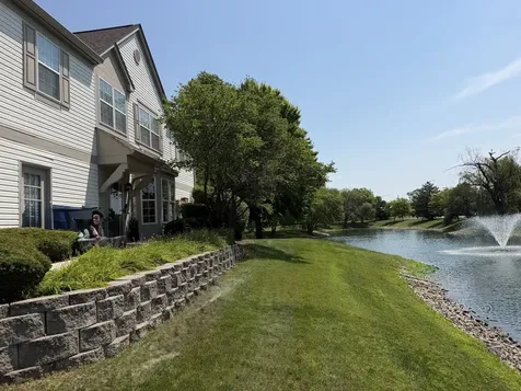 2716 Rockport Lane Naperville IL 60564
