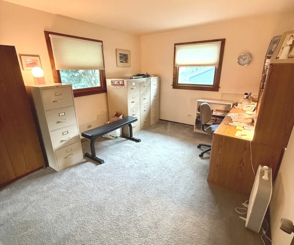 127 East Traube Avenue Westmont IL 60559