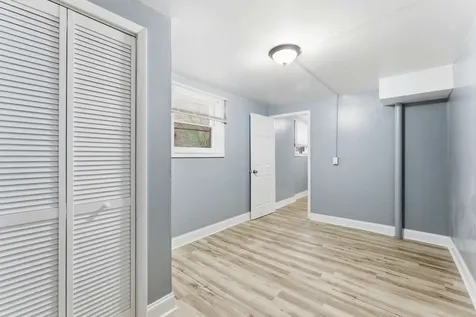 2507 West Coyle Avenue Chicago IL 60645
