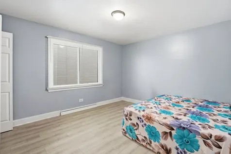 2507 West Coyle Avenue Chicago IL 60645
