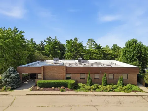 635 East Lincolnway Road Morrison IL 61270