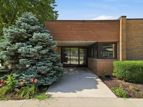 635 East Lincolnway Road Morrison IL 61270