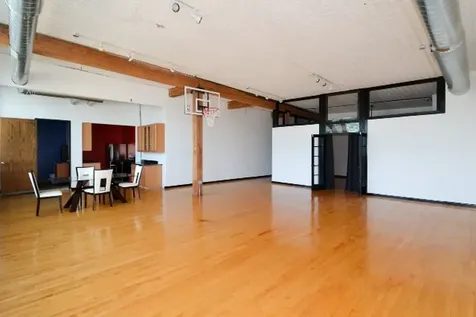2412 West North Avenue Chicago IL 60647