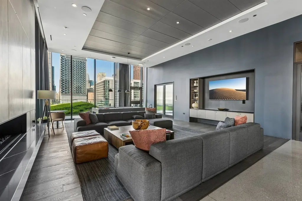 234 West Polk Street Chicago IL 60605