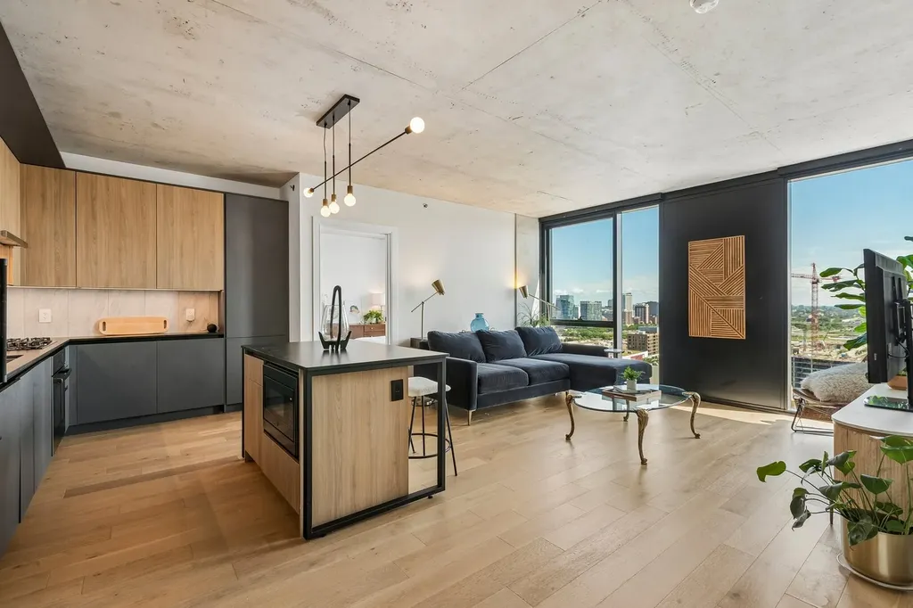 234 West Polk Street Chicago IL 60605