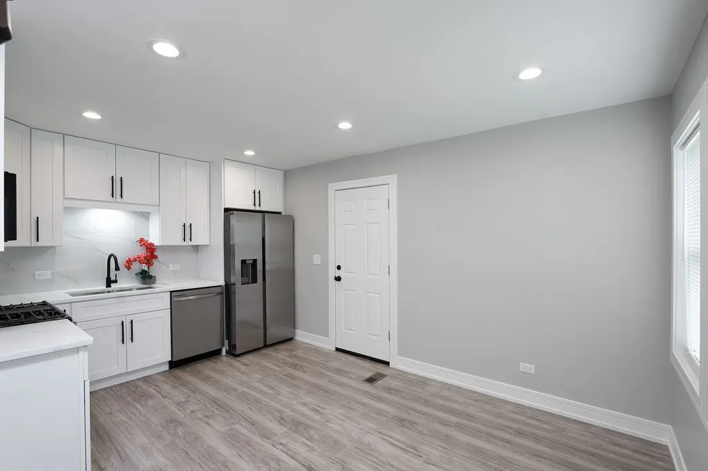 8914 South Normal Avenue Chicago IL 60620