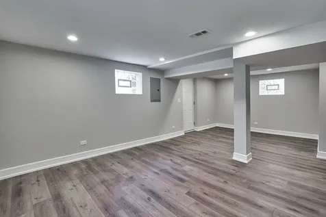 8914 South Normal Avenue Chicago IL 60620