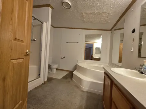 105 Champion Drive Chenoa IL 61726