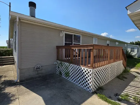 105 Champion Drive Chenoa IL 61726