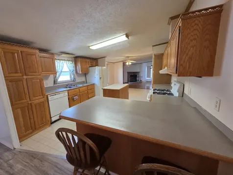 105 Champion Drive Chenoa IL 61726