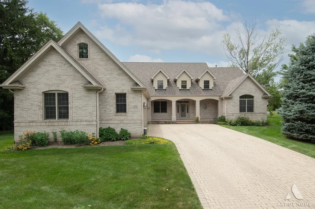 13050 85TH Avenue Palos Park IL 60464