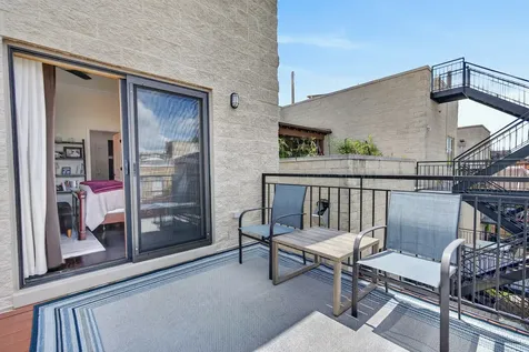 1320 West Grenshaw Street Chicago IL 60607