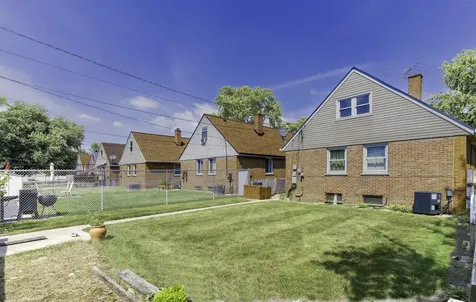 6158 South Normandy Avenue Chicago IL 60638