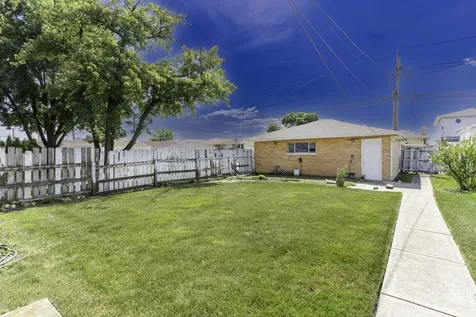 6158 South Normandy Avenue Chicago IL 60638