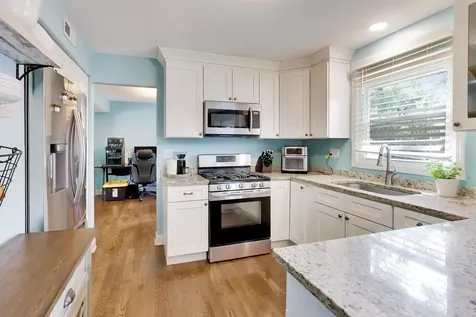 1917 Templar Drive Naperville IL 60565