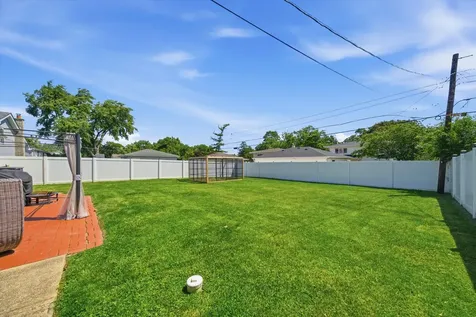 607 North Van Auken Street Elmhurst IL 60126