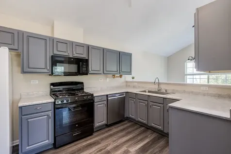 9465 Harrison Street Des Plaines IL 60016