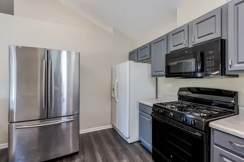 9465 Harrison Street Des Plaines IL 60016