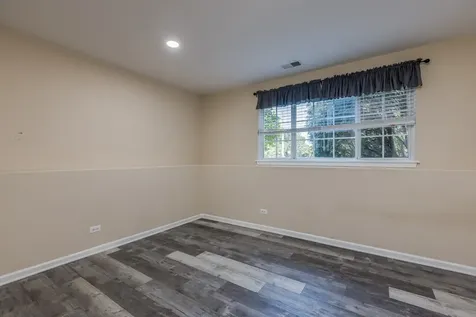 9465 Harrison Street Des Plaines IL 60016