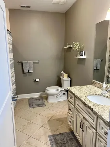 2352 West Byron Street Chicago IL 60618