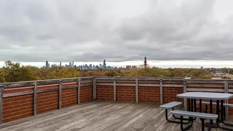 2352 West Byron Street Chicago IL 60618