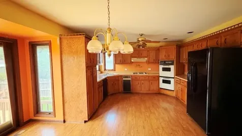 18348 Carriage Lane Lansing IL 60438