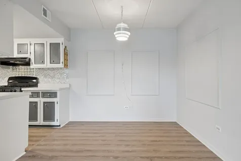 8025 Woodglen Lane Downers Grove IL 60516