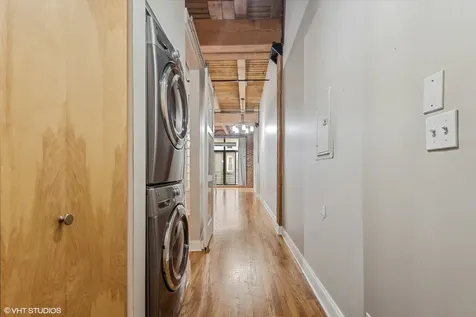 2735 West Armitage Avenue Chicago IL 60647