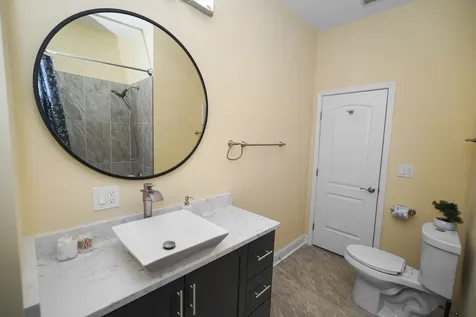 321 South Richmond Street Chicago IL 60612