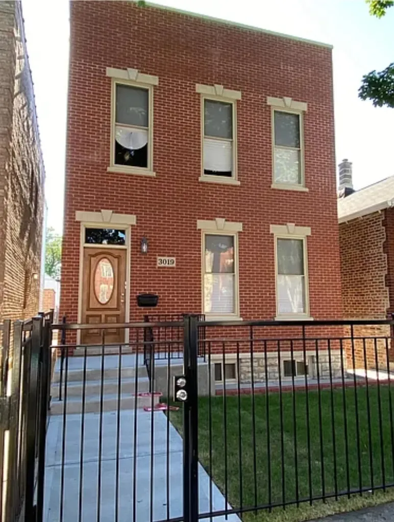 3019 South Normal Avenue Chicago IL 60616