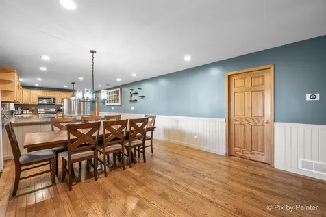 2116 North Pebble Drive Mchenry IL 60051