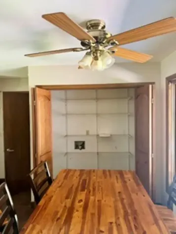 14309 K B Road Capron IL 61012