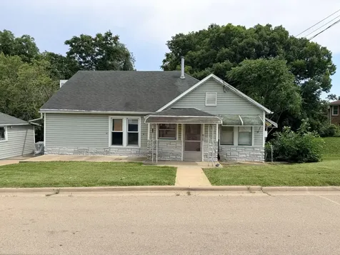 610 Wyatt Avenue Oglesby IL 61348