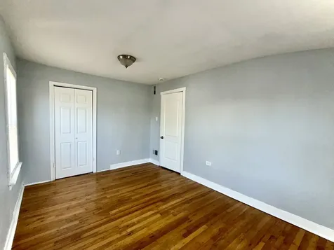 2531 North Tripp Avenue Chicago IL 60639