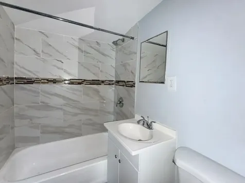 2531 North Tripp Avenue Chicago IL 60639