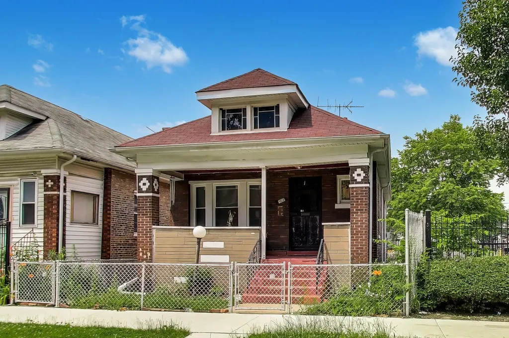 7930 South Maryland Avenue Chicago IL 60619