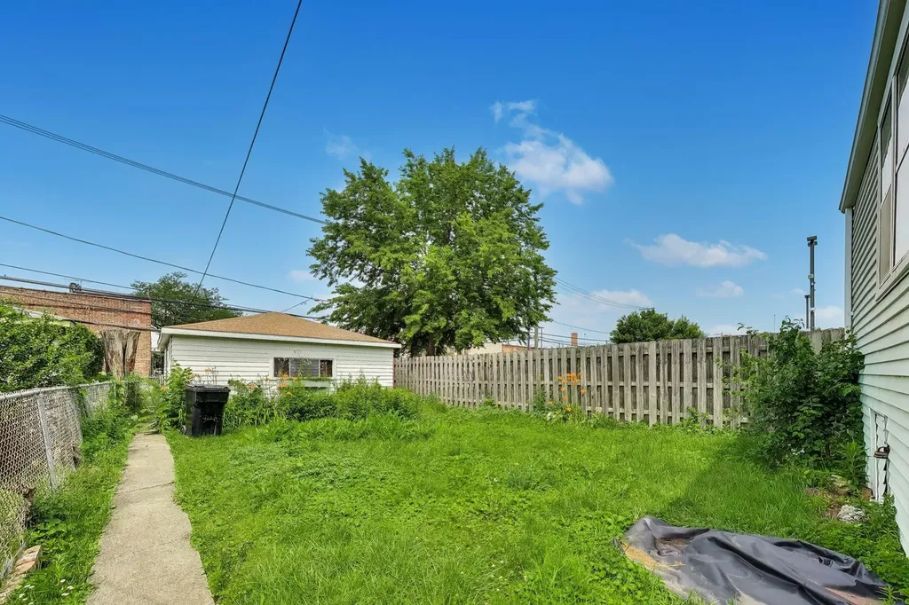7930 South Maryland Avenue Chicago IL 60619