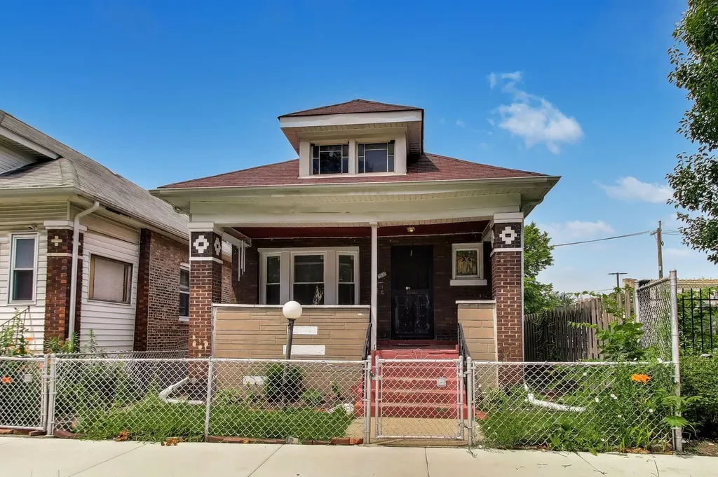 7930 South Maryland Avenue Chicago IL 60619