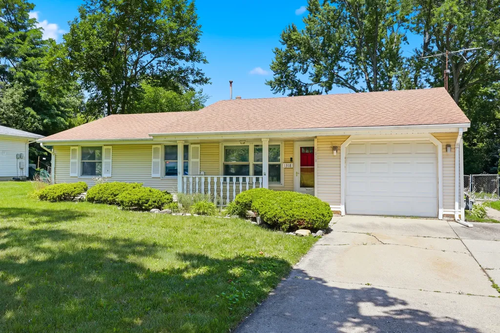 1318 Kingston Lane Schaumburg IL 60193