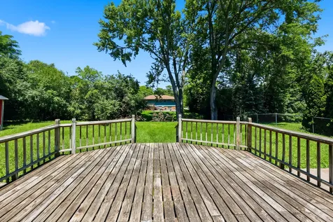 1318 Kingston Lane Schaumburg IL 60193