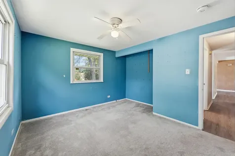 1318 Kingston Lane Schaumburg IL 60193