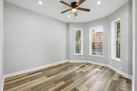 4024 West Arthington Street Chicago IL 60624