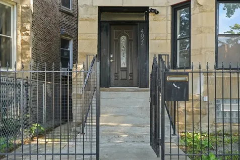 4024 West Arthington Street Chicago IL 60624