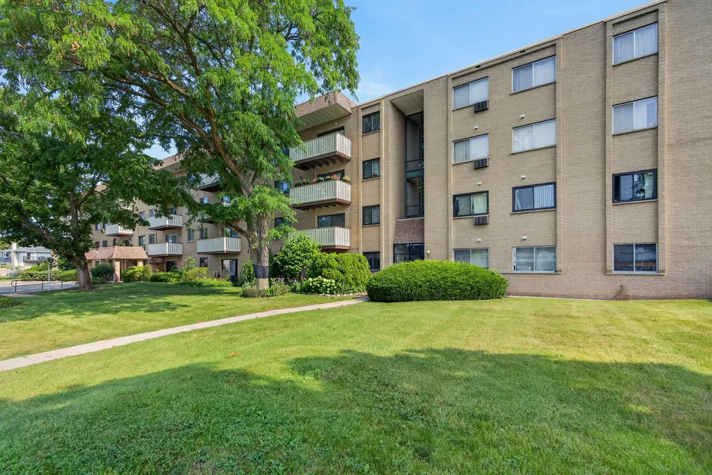280 North Westgate Road Mount Prospect IL 60056