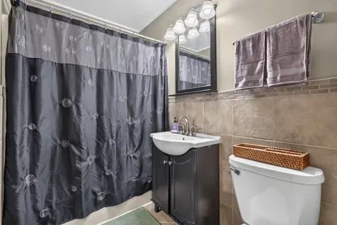 280 North Westgate Road Mount Prospect IL 60056