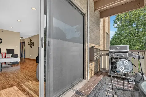280 North Westgate Road Mount Prospect IL 60056