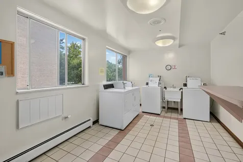 280 North Westgate Road Mount Prospect IL 60056