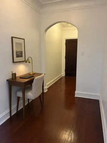 7348 North Ridge Boulevard Chicago IL 60645